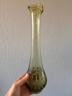 Fenton OVG Fine Cut & Block Vase